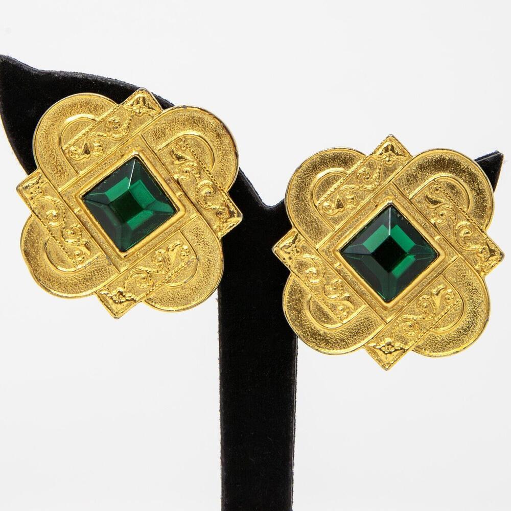 Vintage Rare Shape Signed Ben-Amun Gold Tone Green Rhinestone Clip On Earrings